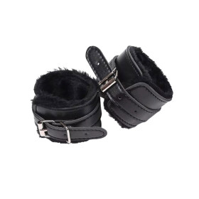 Esposas con Peluche y Mosquetón Negras