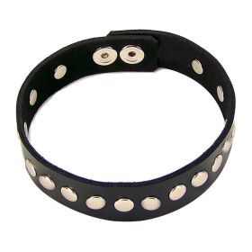 Choker Cuero con Remaches